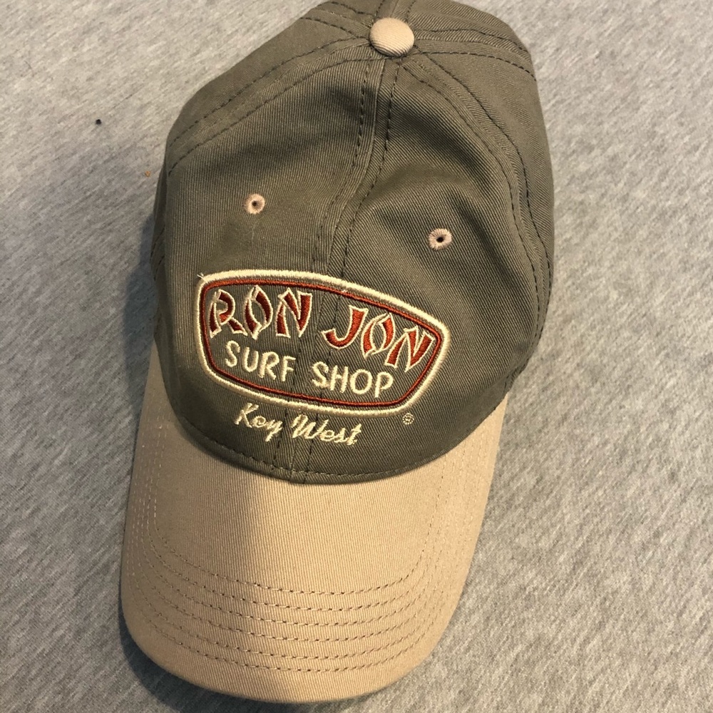 Ron Jon hat